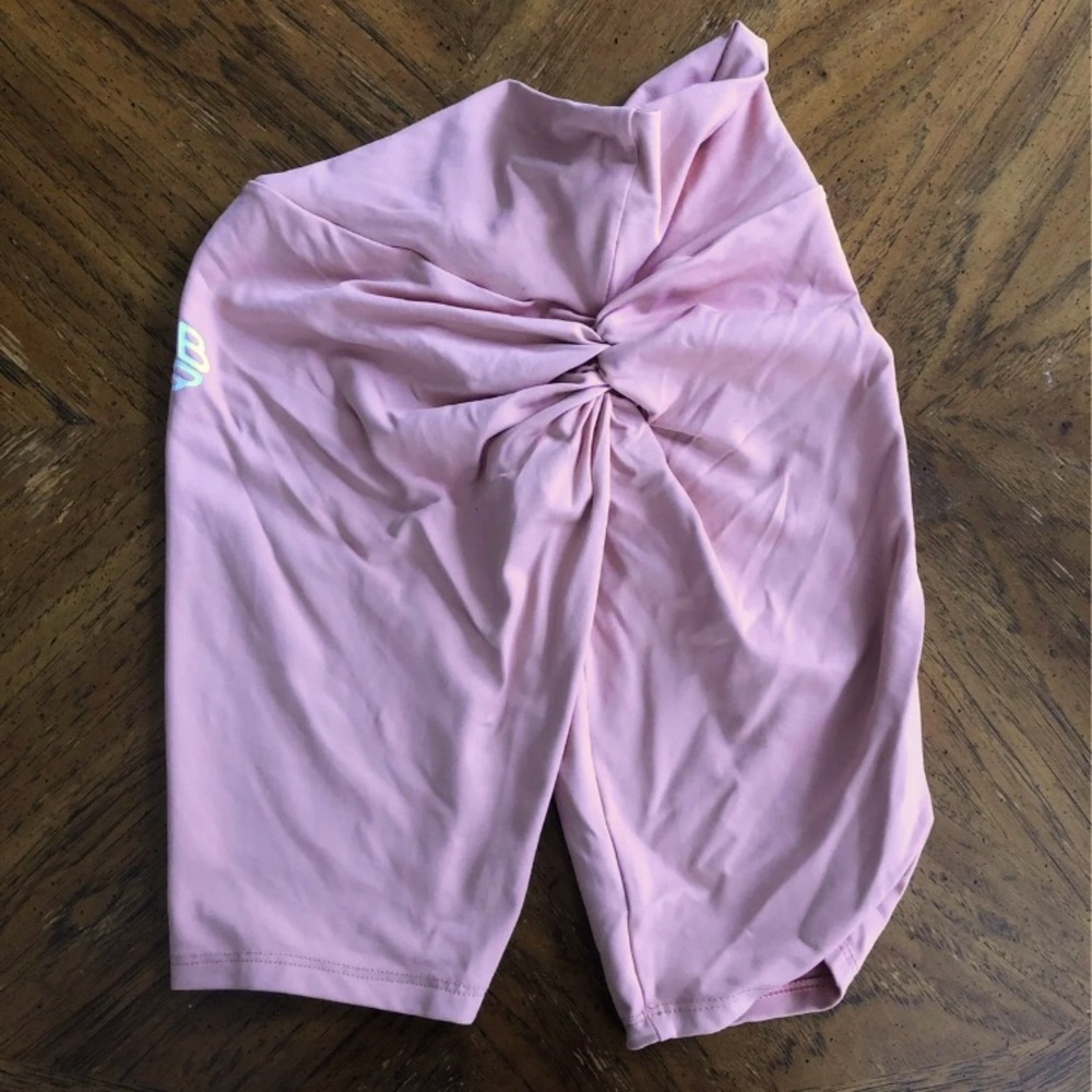 Blue body brazil peach nue biker short